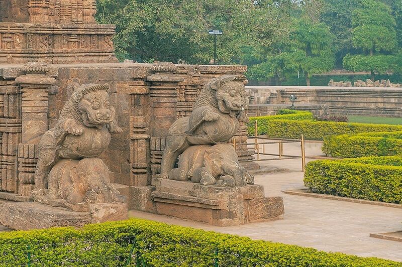 File:Sun Temple2.jpg